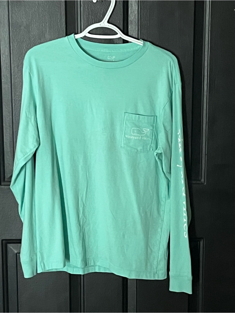 Vineyard Vines Long-Sleeve Pocket Tee in Mint